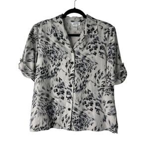 Anna and Frank Top Women's Size M 100% Silk Lightweight Grey Animal Print Blouse